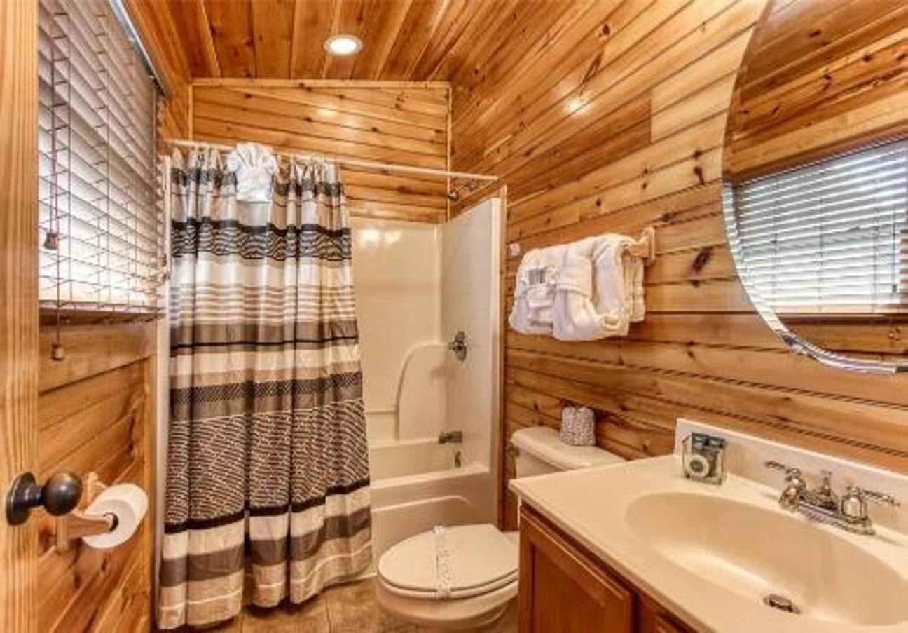 גטלינבורג Dreams Come True With This Luxury Cabin! מראה חיצוני תמונה